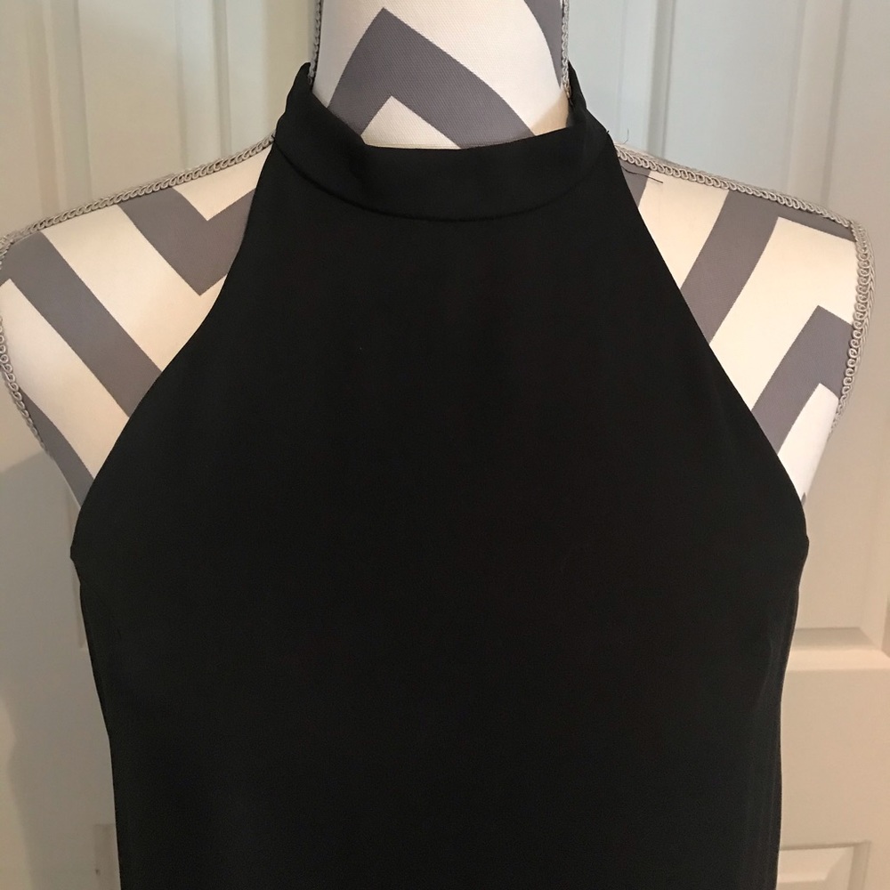 Dress - Picture 7 of 9